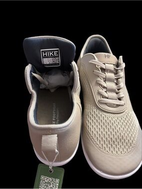 Hike Footwear Stride Unisex Hands-Off & Ergonomic Barefoot Sneakers. NWT